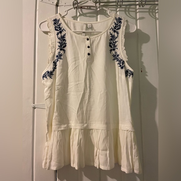 LC Lauren Conrad Henley swing blouse-small NWT - Picture 1 of 6